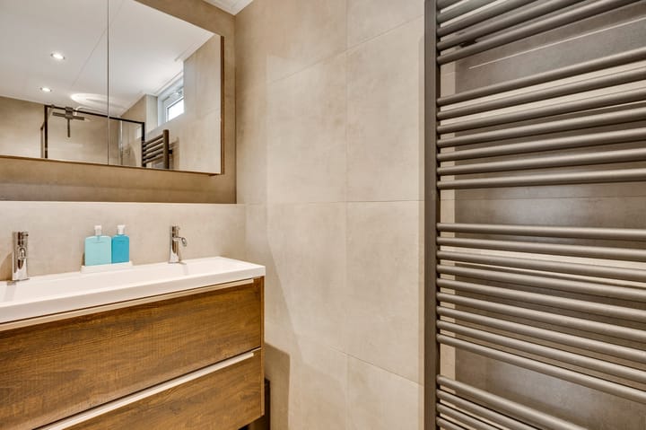 Foto 16 van Overweertstraat 65