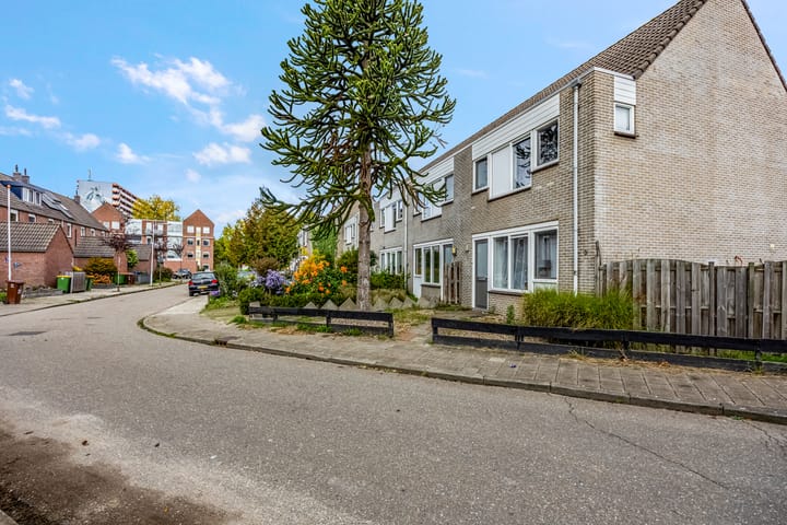 Foto 31 van Allebéstraat 4