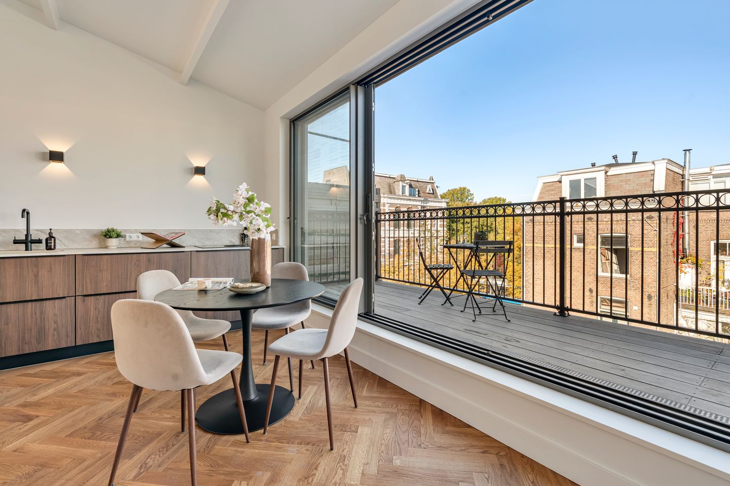 Photo 14 of Tweede Oosterparkstraat 235-C