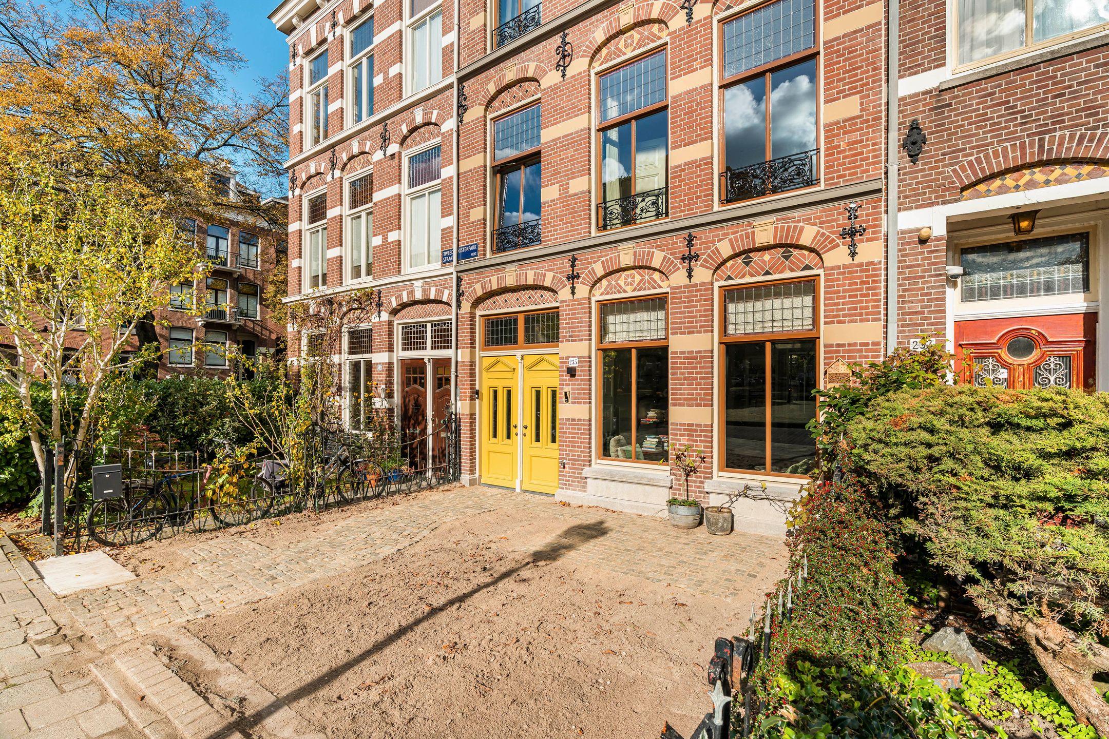 Photo 30 of Tweede Oosterparkstraat 235-C