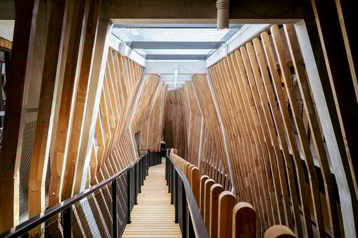 Photo 36 of Krijn Taconiskade 25