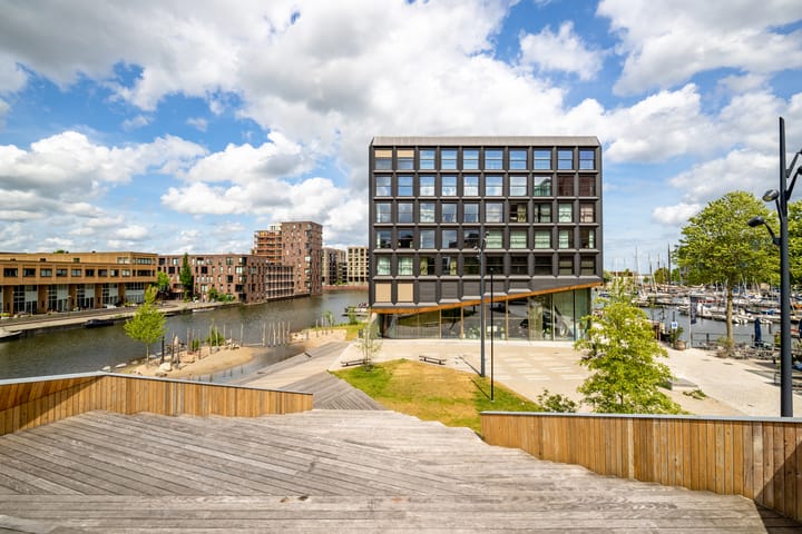 Photo 39 of Krijn Taconiskade 25