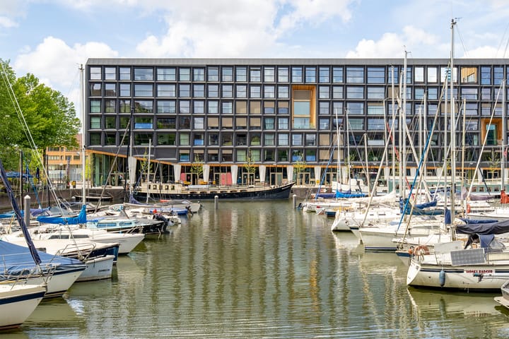 Photo 52 of Krijn Taconiskade 25