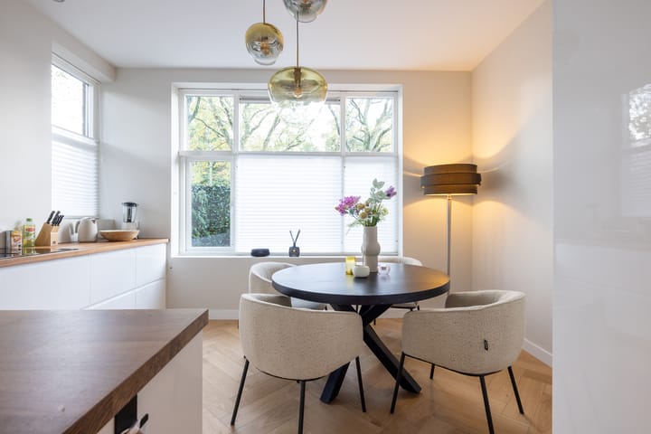 Photo 10 of Burgemeester Le Fèvre de Montignylaan 11