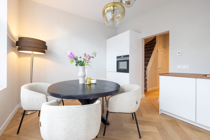 Photo 14 of Burgemeester Le Fèvre de Montignylaan 11