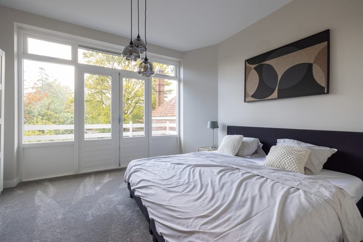 Photo 22 of Burgemeester Le Fèvre de Montignylaan 11