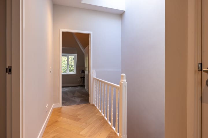 Photo 39 of Burgemeester Le Fèvre de Montignylaan 11