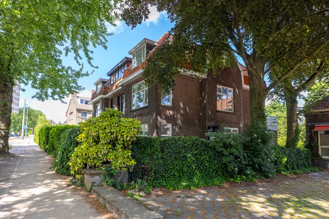 Foto 46 van Burgemeester Le Fèvre de Montignylaan 11