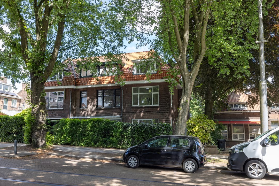 Foto 62 van Burgemeester Le Fèvre de Montignylaan 11