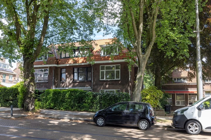 Photo 62 of Burgemeester Le Fèvre de Montignylaan 11