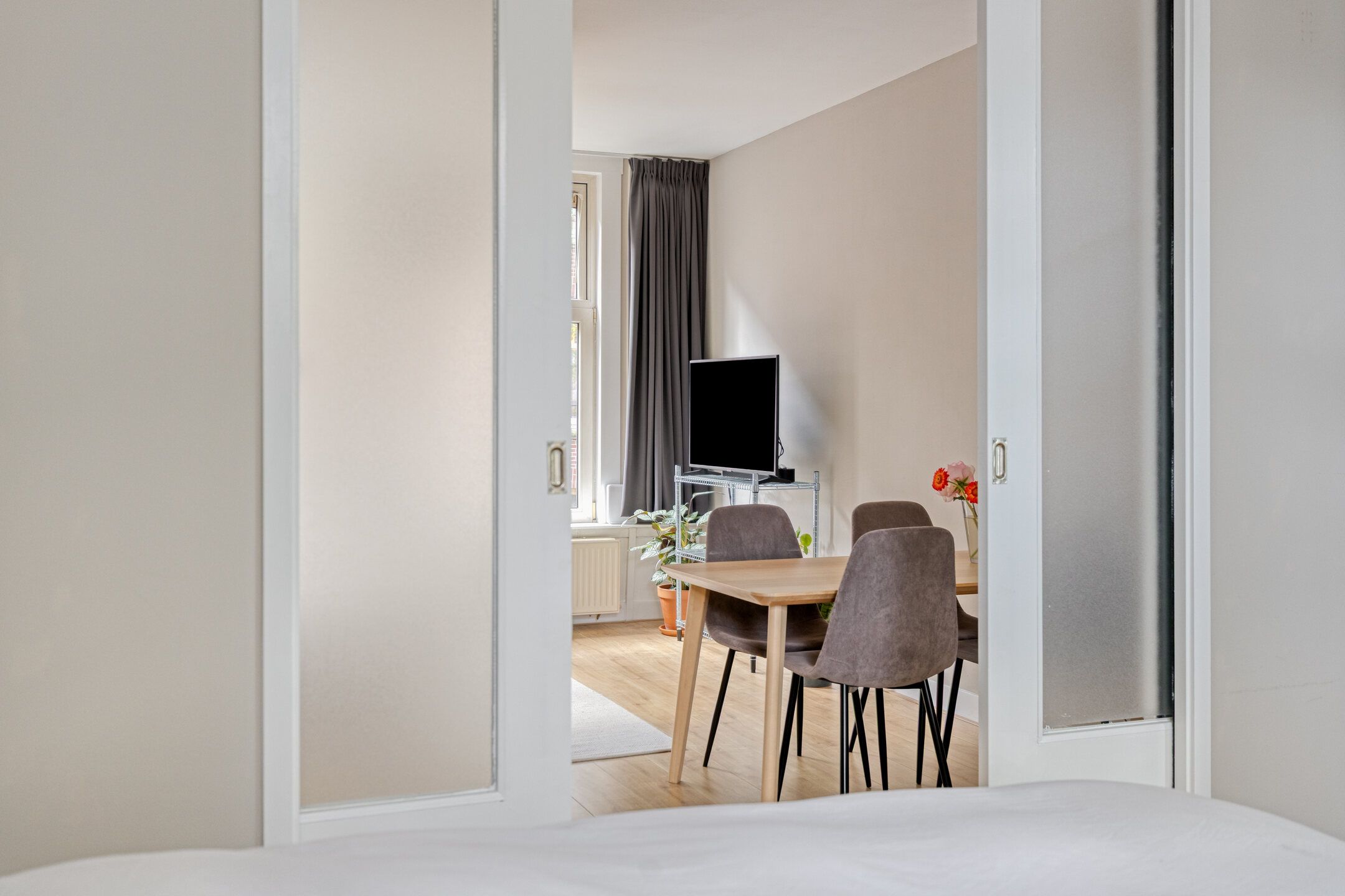 Foto 12 van Rochussenstraat 10-1