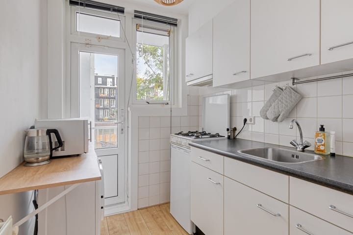 Photo 17 of Rochussenstraat 10-1