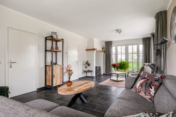 Photo 11 of Putstraat 8