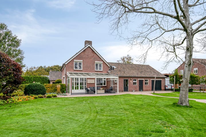 Photo 43 of Putstraat 8