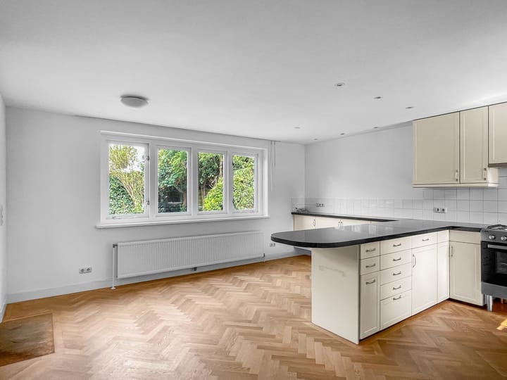 Foto 11 van Eemnesserweg 14