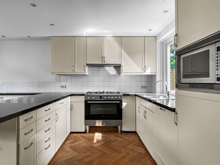 Foto 14 van Eemnesserweg 14