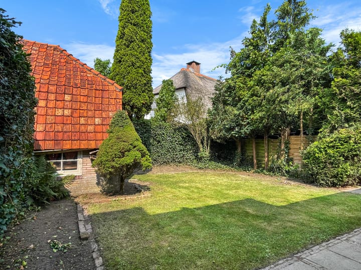 Foto 28 van Eemnesserweg 14