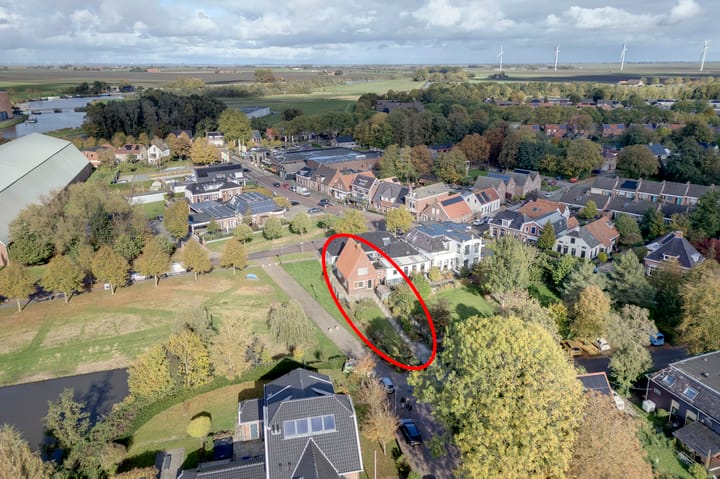 Photo 2 of Molenstraat 1