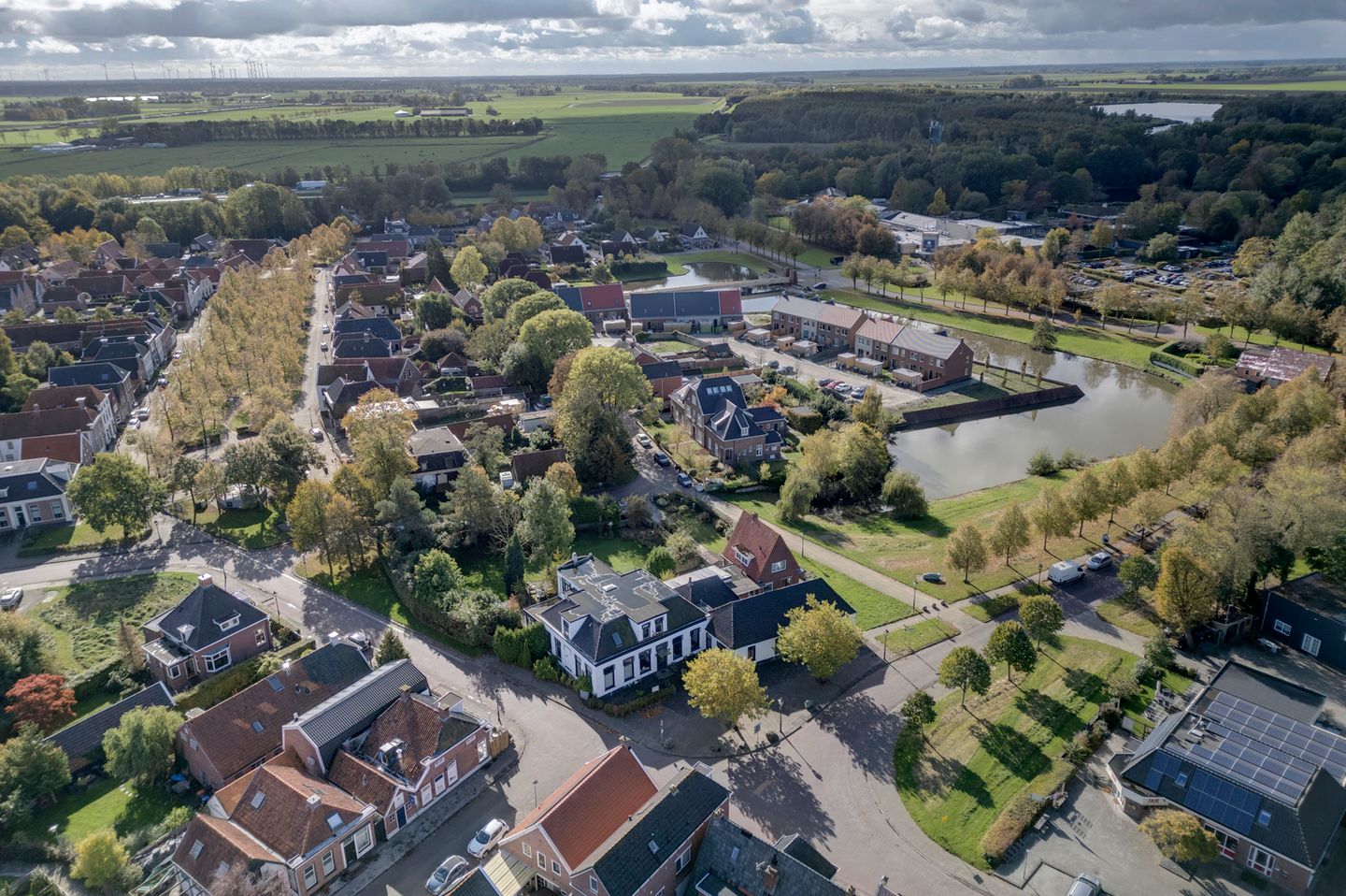 Foto 40 van Molenstraat 1