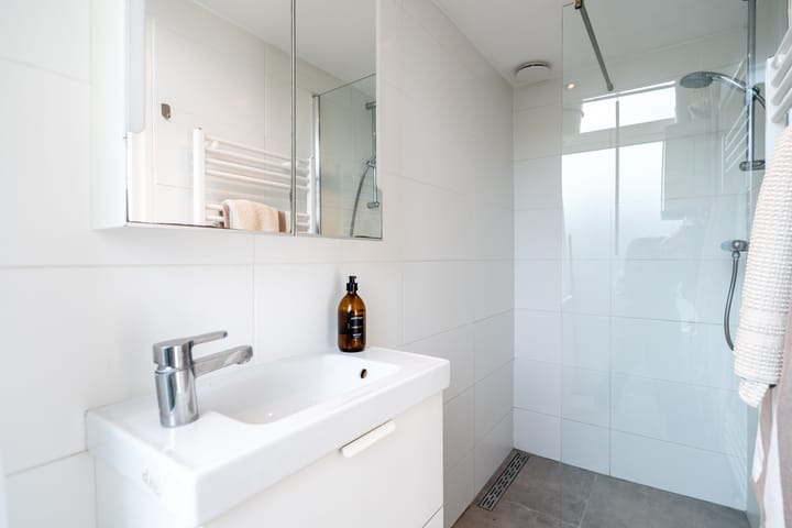 Photo 21 of Flakkeestraat 65