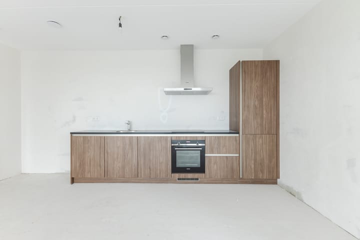 Photo 4 of Mahoniehout 441