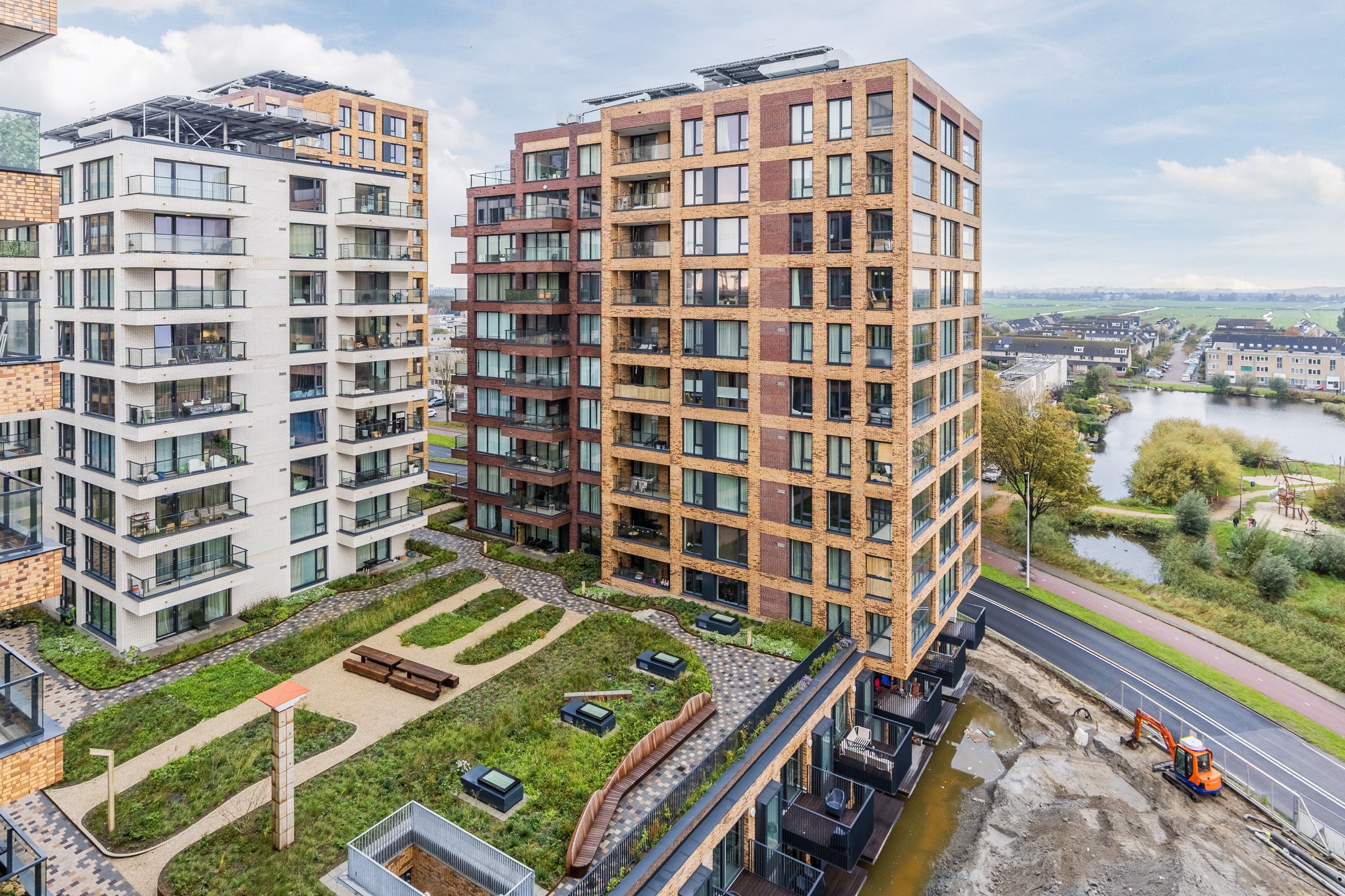 Foto 21 van Mahoniehout 441