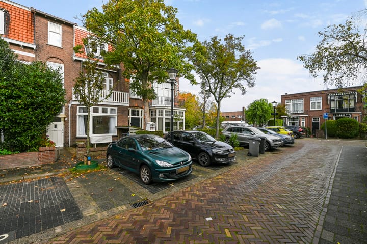 Photo 9 of Oranjelaan 85