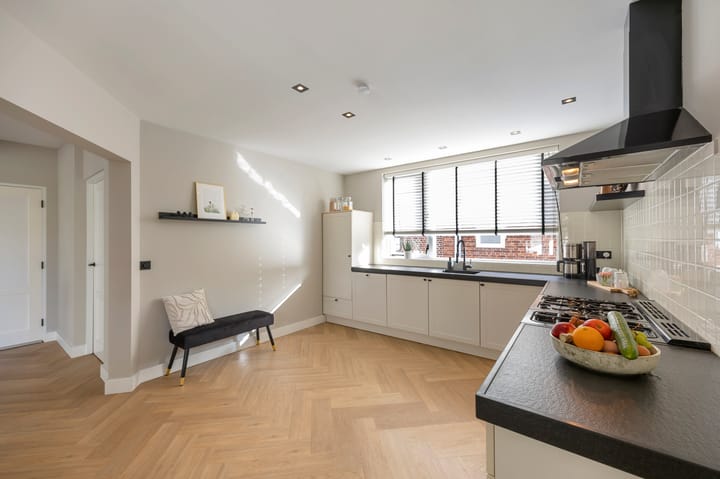 Foto 24 van Echterstraat 34