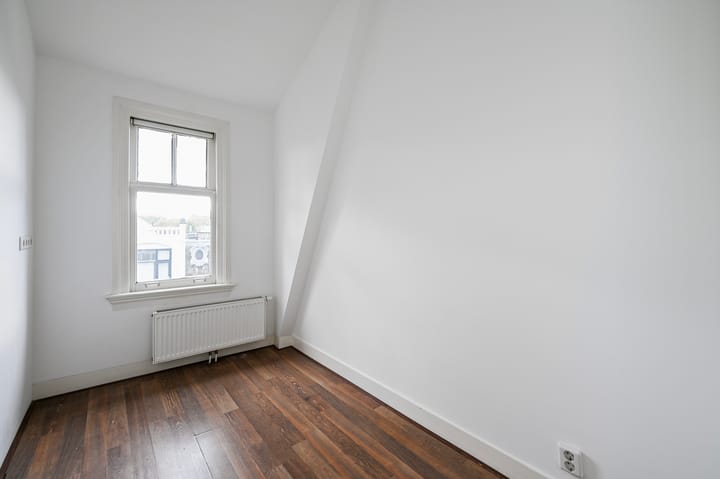 Photo 40 of Oranjelaan 85