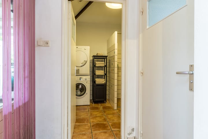 Photo 14 of Oranjestraat 60