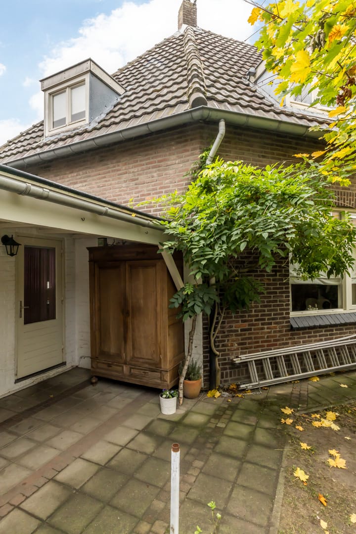 Photo 31 of Oranjestraat 60