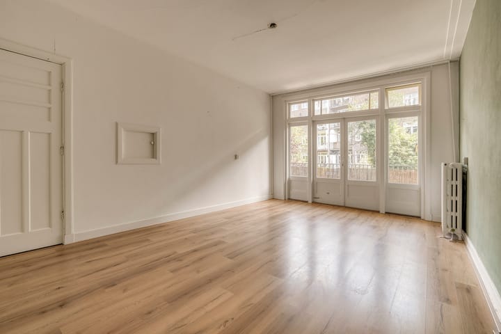 Photo 7 of Victorieplein 23-1