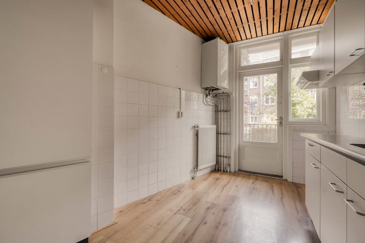 Photo 12 of Victorieplein 23-1