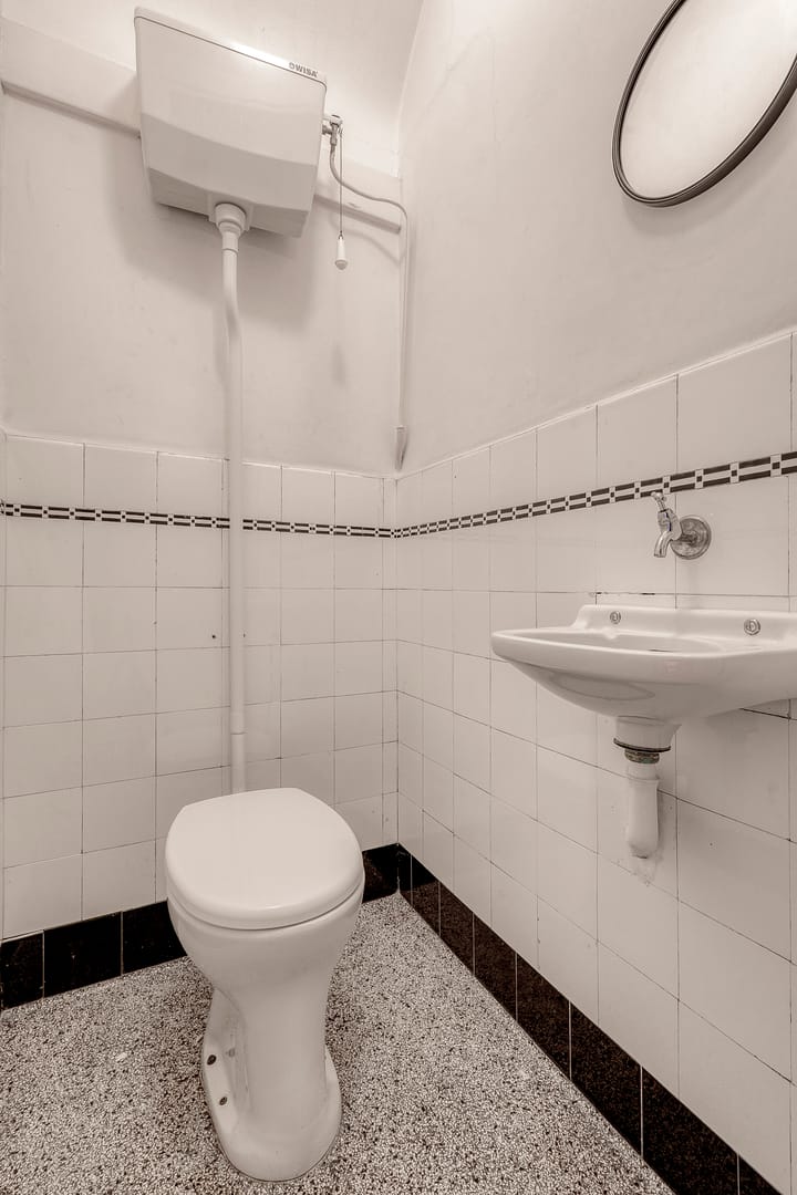 Photo 32 of Victorieplein 23-1