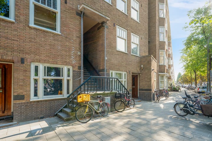 Photo 33 of Victorieplein 23-1