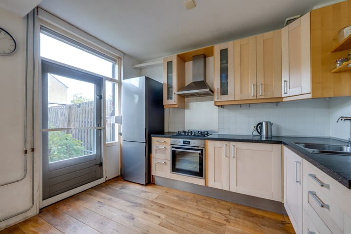 Foto 14 van Rooseveltstraat 4