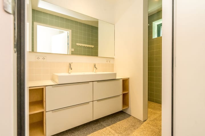 Foto 12 van Vlierweg 8*