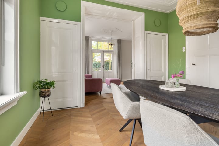 Foto 10 van Van Oldenbarneveldweg 30