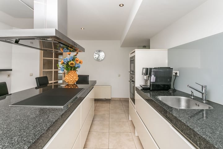 Foto 10 van Platanendreef 94