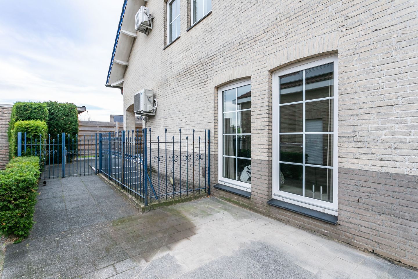 433.jpg?options=width=1440