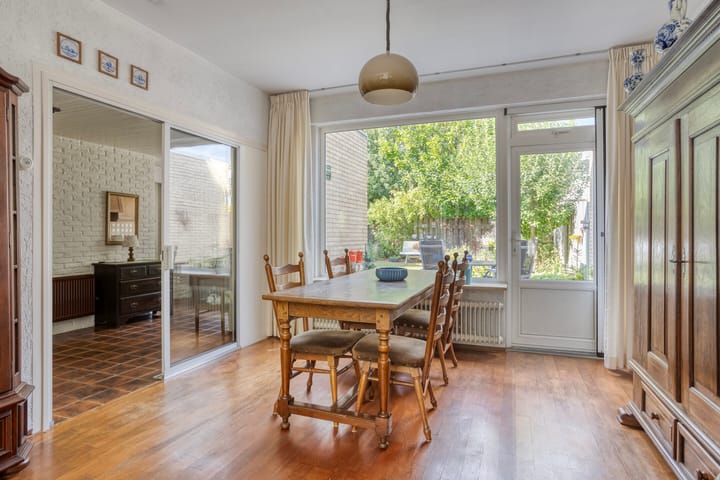 Photo 10 of Lijsterbeslaan 96