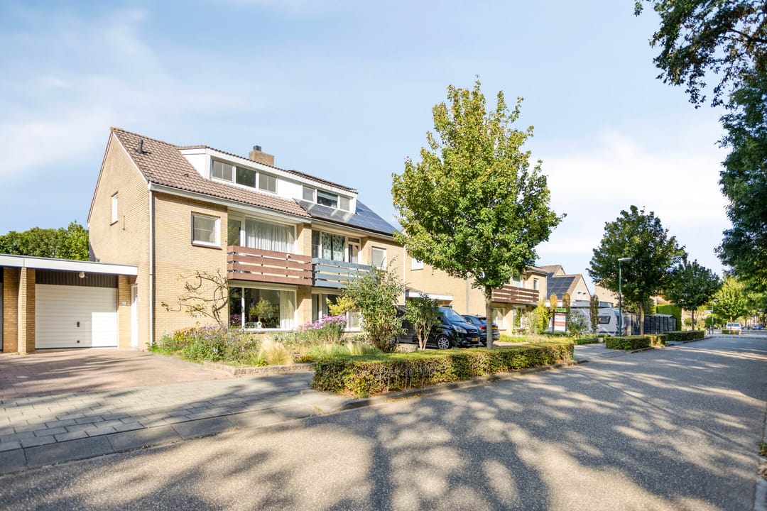 Foto 1 van Lijsterbeslaan 96