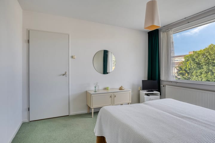 Photo 20 of Lijsterbeslaan 96