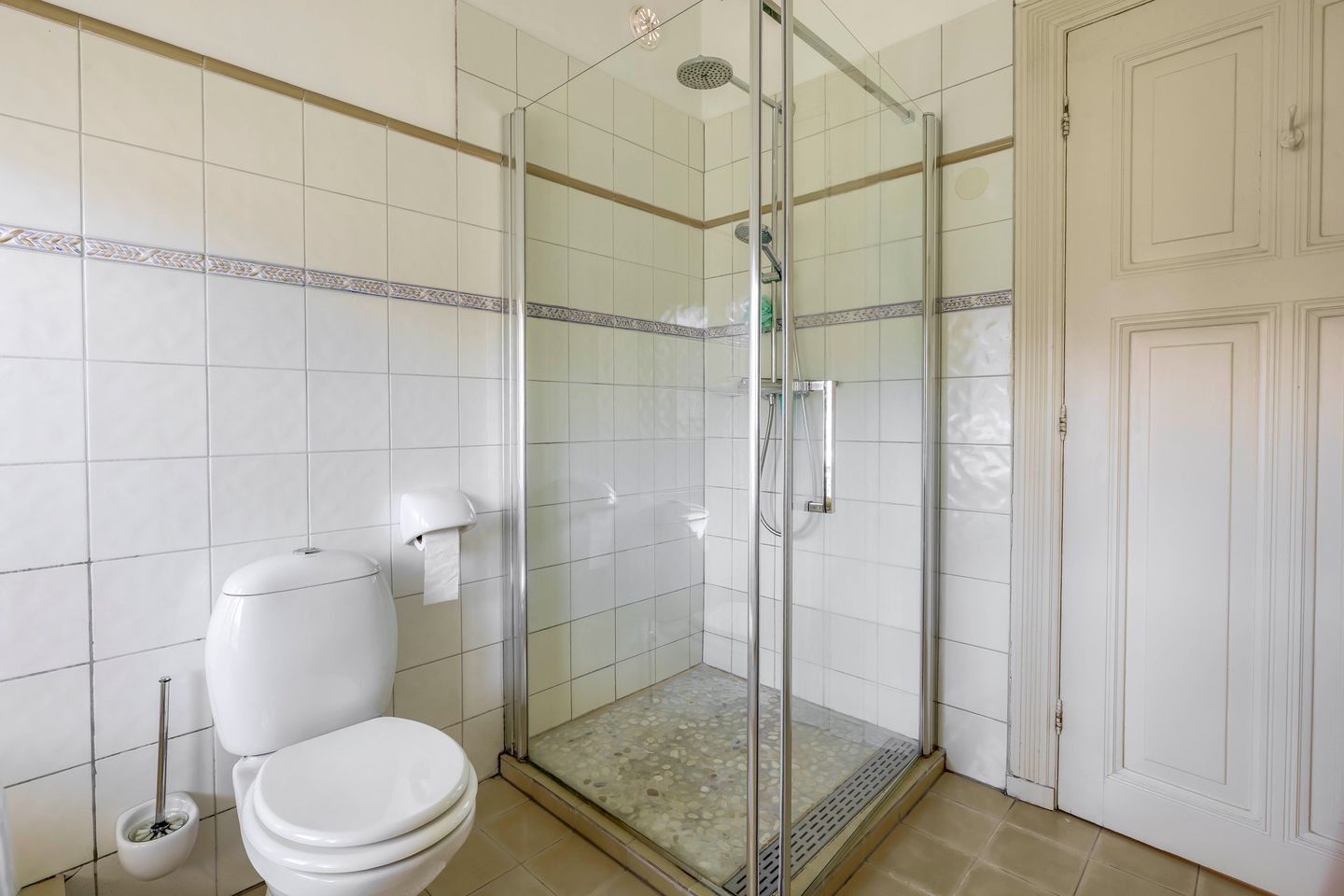 Foto 25 van Burgemeester Weertsstraat 35