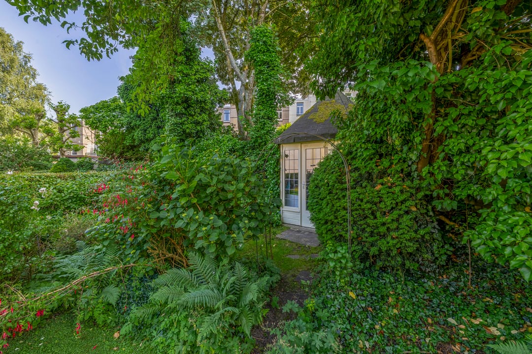 Foto 37 van Burgemeester Weertsstraat 35