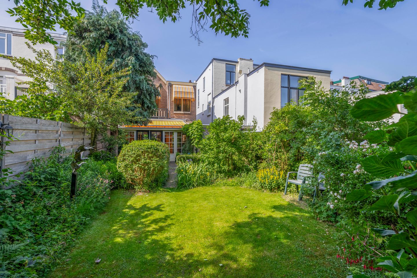 Foto 40 van Burgemeester Weertsstraat 35