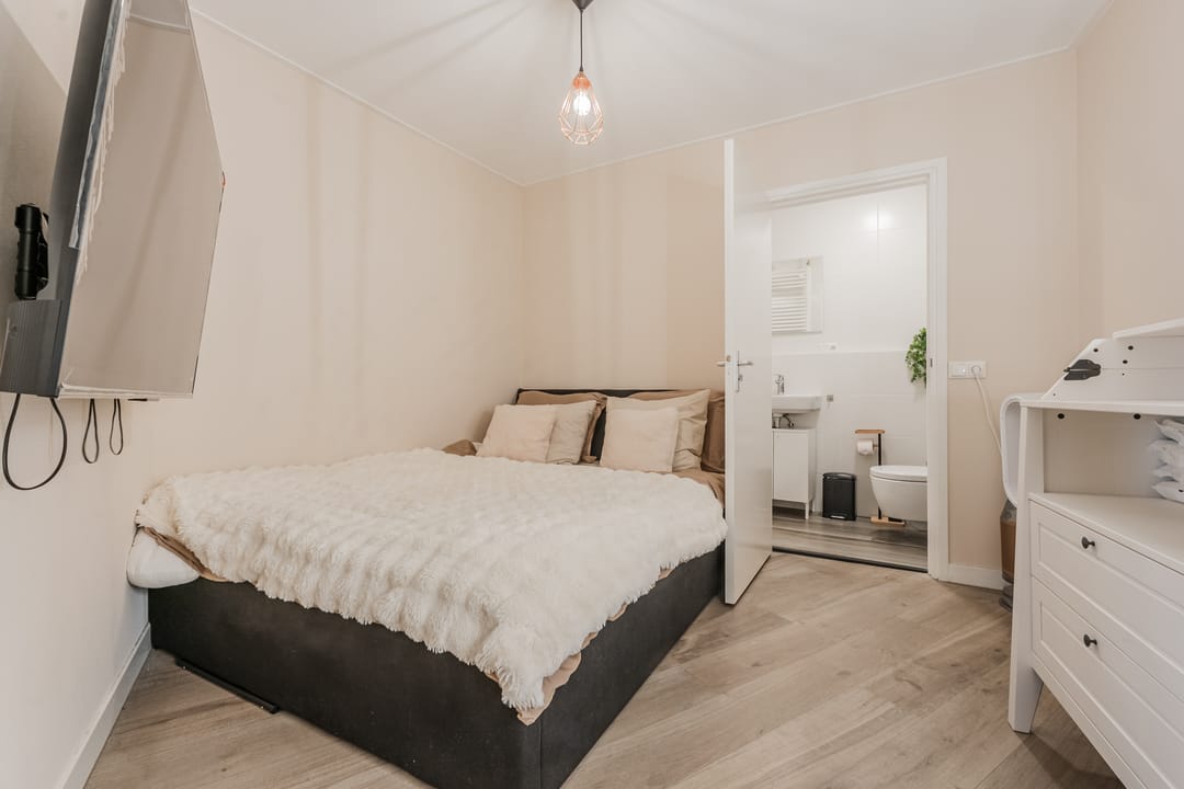 Foto 23 van Koninginneweg 34-A