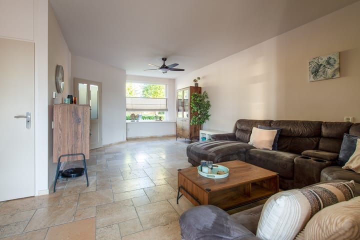 Foto 8 van Paus Joanneslaan 30