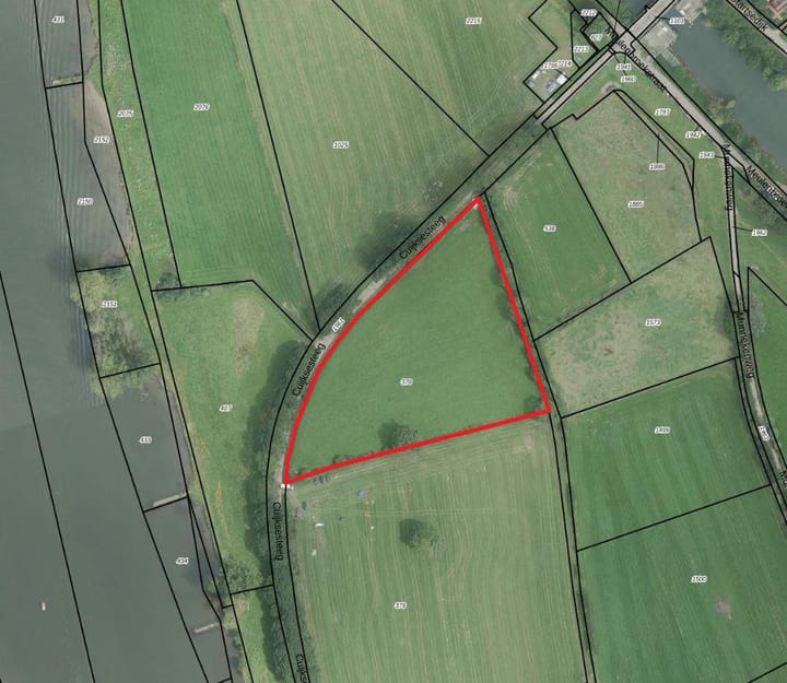 Cuijksesteeg, Middelaar