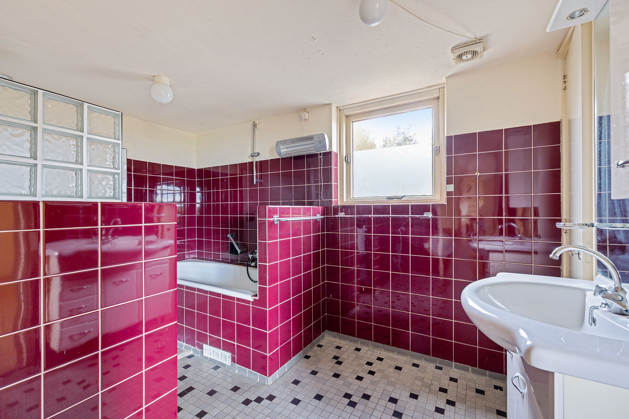 Foto 24 van Westdorperstraat 19